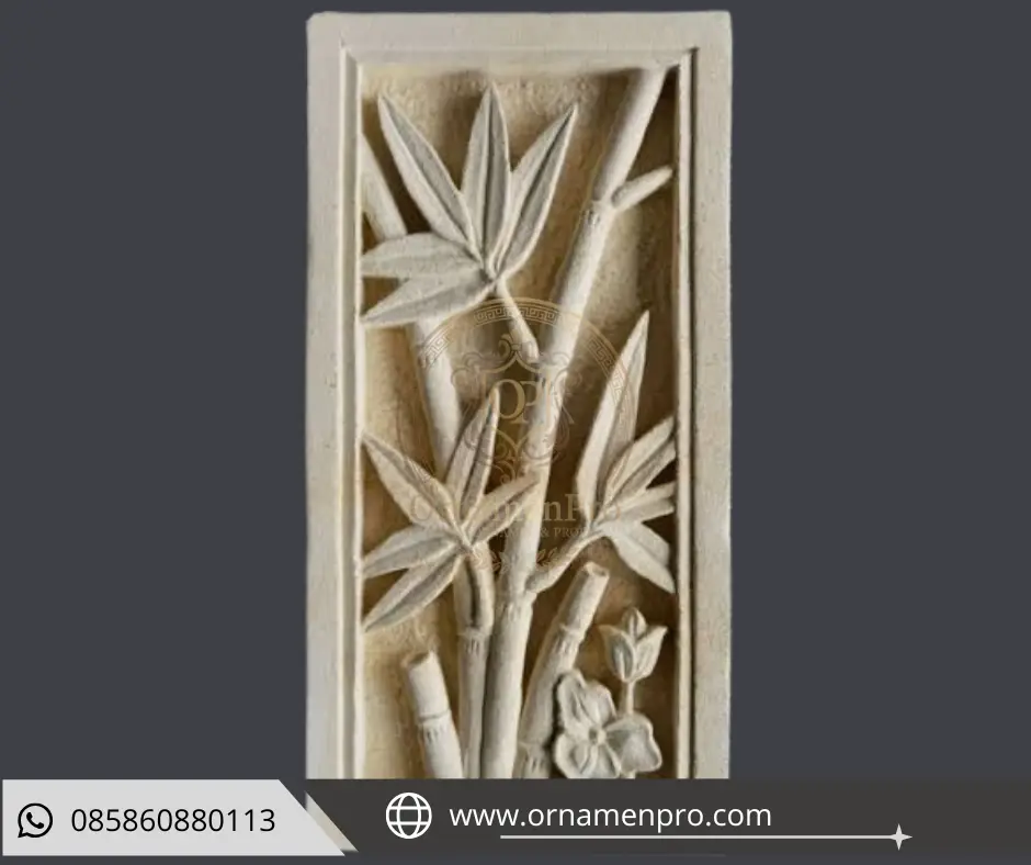 Ornamen panel persegi panjang dengan ukiran pohon bambu